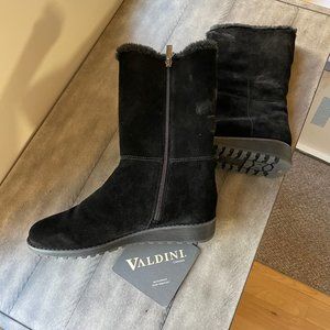 Valdini Sofia Waterproof Demi Boot New in Box Free Shipping Valdini Sofia Waterproof Demi Boot New in Box Free Shipping